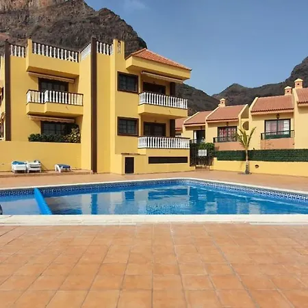 In Playa Calera - Swimming Pool * Valle Gran Rey