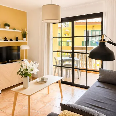 In Playa Calera - Swimming Pool Apartment